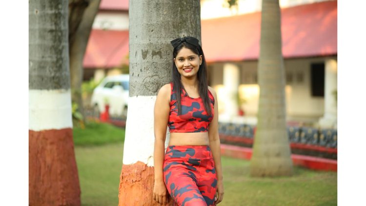 A MBA turned Yogini- Kanchan Verma Curating wellness for working professionals.