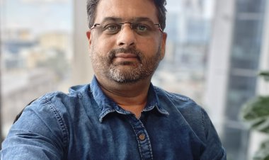 Ashish Sahasrabuddhe’s Hindi Film “SWIPE SWIPE” booked out in Sydney’s Cinema