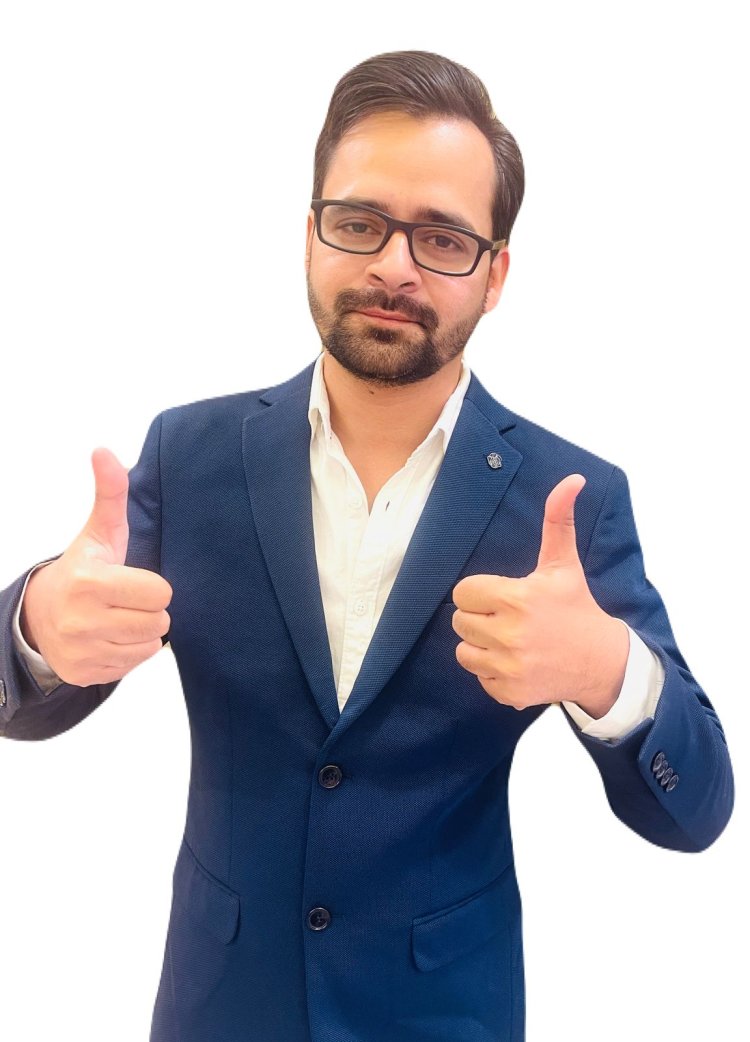 "Empowering New Traders: Vivek Malik Shares Expertise through Training Programs"